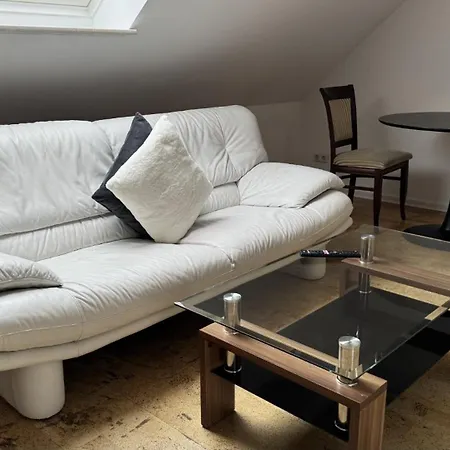 3 Beim Restaurant Rhodos アパート