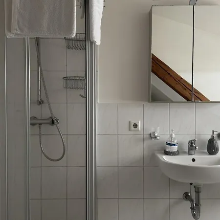 3 Beim Restaurant Rhodos *